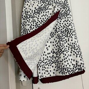 New NWT Nº21 Black and White Knit Faux Wrap Midi Skirt with Red Grosgrain Trim